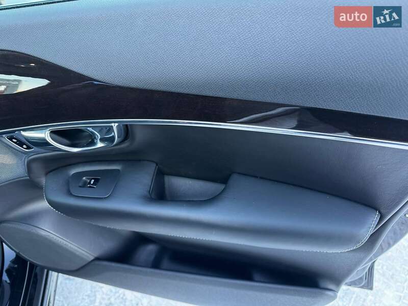 Внедорожник / Кроссовер Volvo XC90 2016 в Полтаве фото 19 Внедорожник / Кроссовер Volvo XC90 2016 в Полтаве