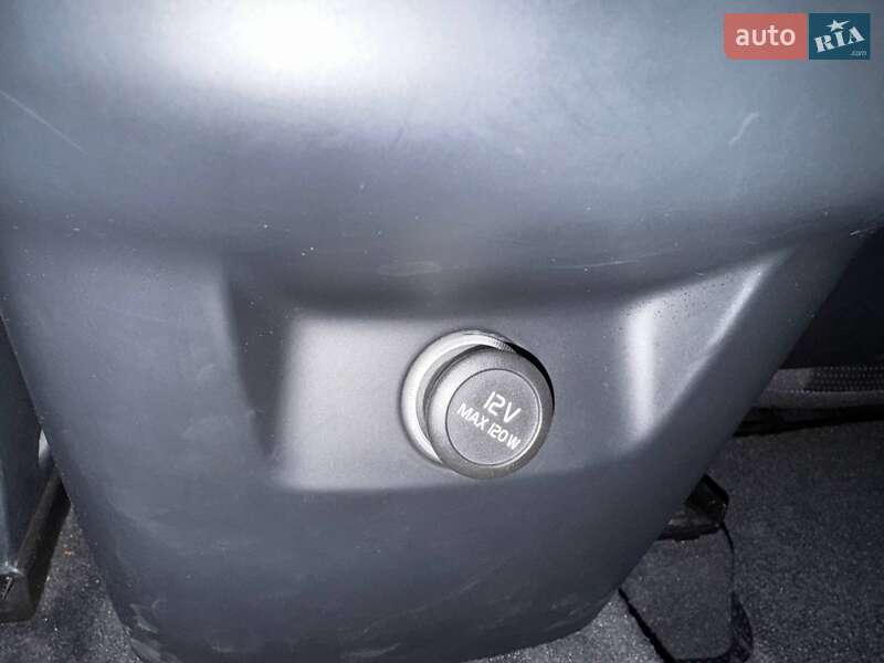 Внедорожник / Кроссовер Volvo XC90 2016 в Полтаве фото 40 Внедорожник / Кроссовер Volvo XC90 2016 в Полтаве