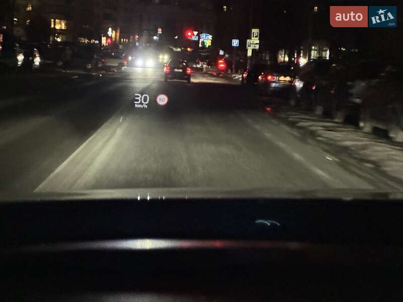 Внедорожник / Кроссовер Volvo XC90 2019 в Киеве