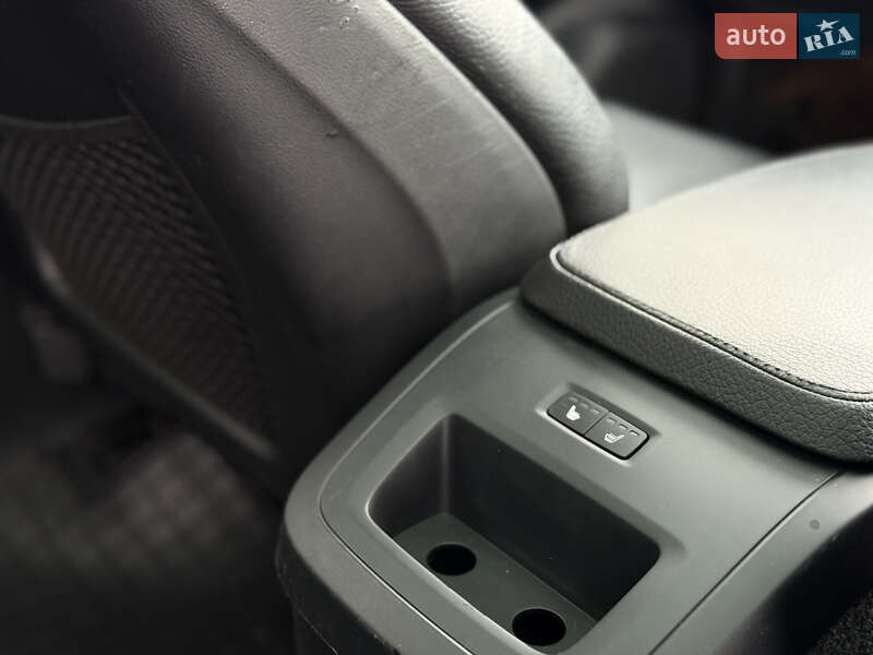 Внедорожник / Кроссовер Volvo XC90 2015 в Ивано-Франковске