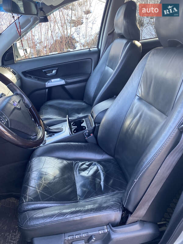 Внедорожник / Кроссовер Volvo XC90 2003 в Буске фото 4 Внедорожник / Кроссовер Volvo XC90 2003 в Буске