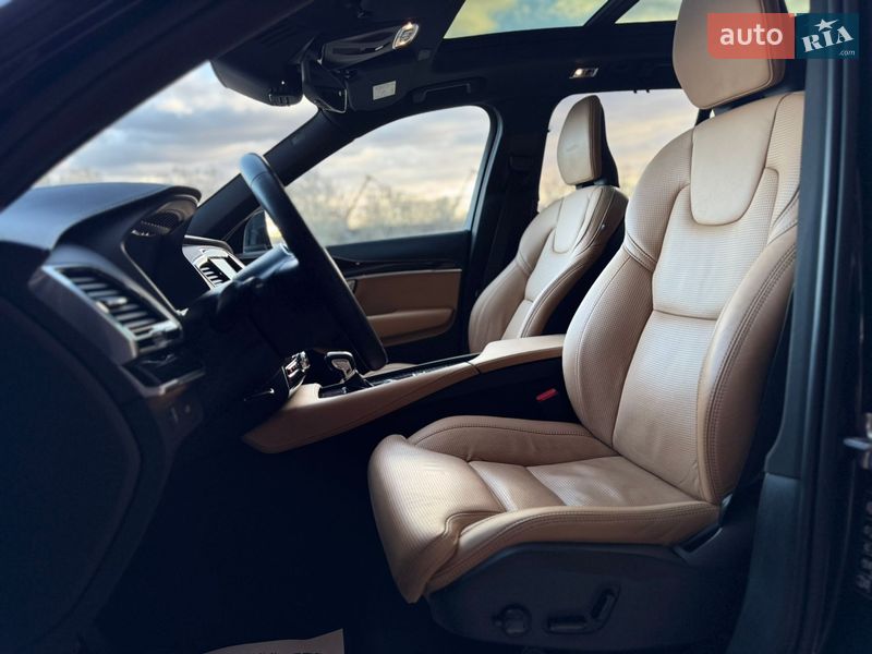 Внедорожник / Кроссовер Volvo XC90 2018 в Киеве