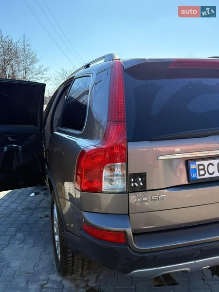 Внедорожник / Кроссовер Volvo XC90 2007 в Комарному
