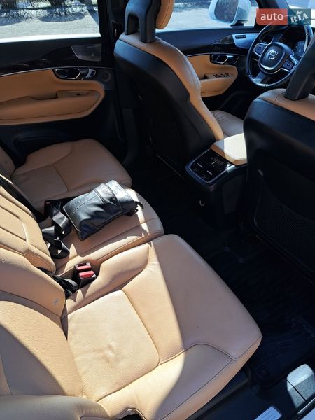 Внедорожник / Кроссовер Volvo XC90 2016 в Тернополе