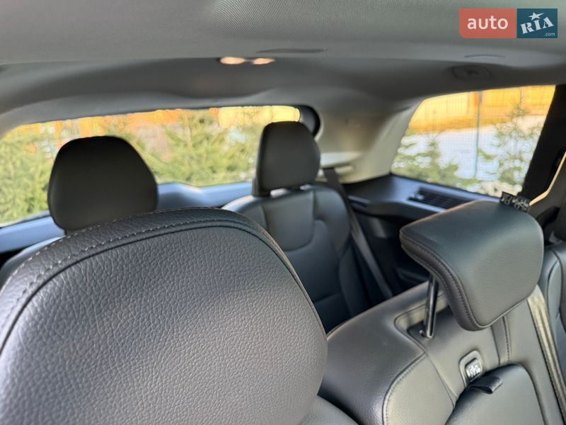 Позашляховик / Кросовер Volvo XC90 2024 в Тернополі