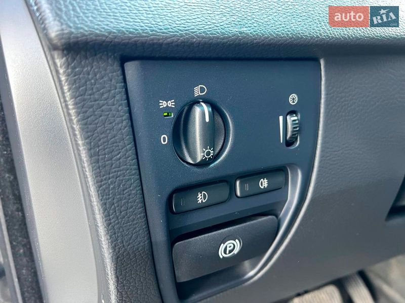 Внедорожник / Кроссовер Volvo XC90 2011 в Львове