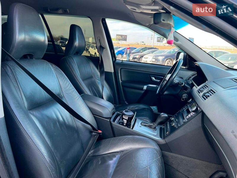 Внедорожник / Кроссовер Volvo XC90 2011 в Львове