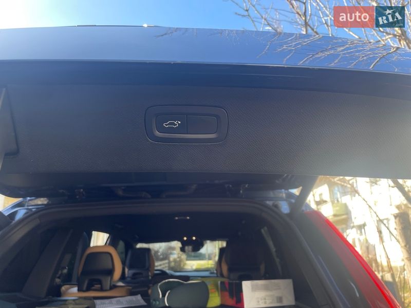 Внедорожник / Кроссовер Volvo XC90 2018 в Стрые