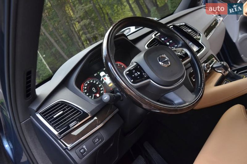 Внедорожник / Кроссовер Volvo XC90 2018 в Стрые