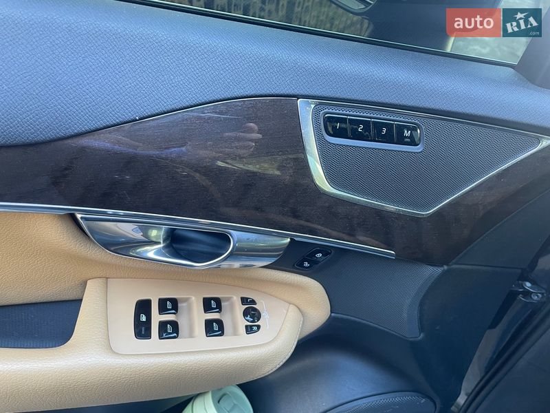 Внедорожник / Кроссовер Volvo XC90 2018 в Стрые