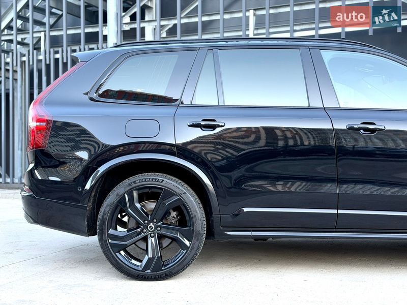 Внедорожник / Кроссовер Volvo XC90 2024 в Киеве