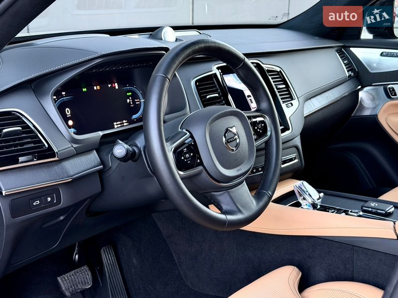 Внедорожник / Кроссовер Volvo XC90 2024 в Киеве