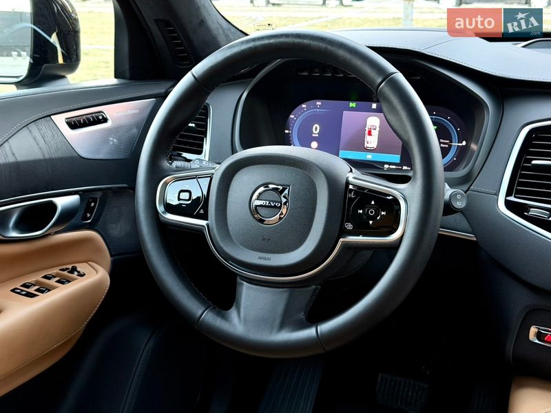 Внедорожник / Кроссовер Volvo XC90 2024 в Киеве