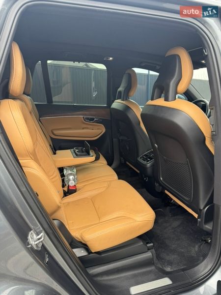 Внедорожник / Кроссовер Volvo XC90 2016 в Черновцах