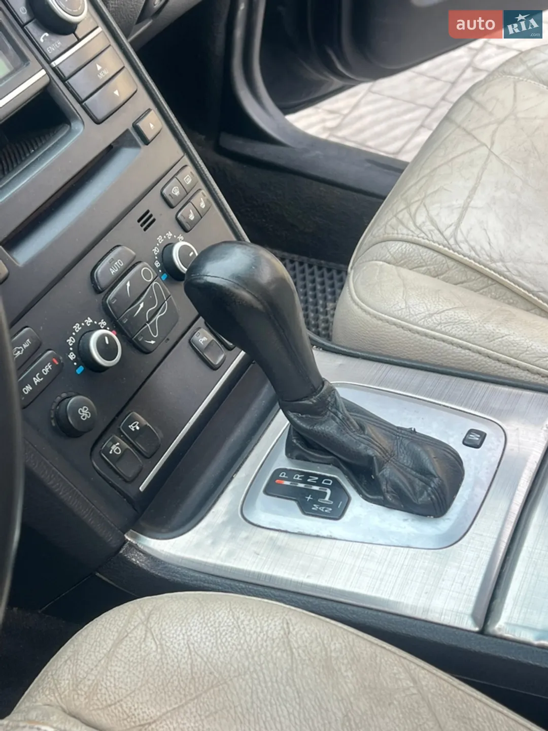 2011 Volvo XC90 - мініатюра 5