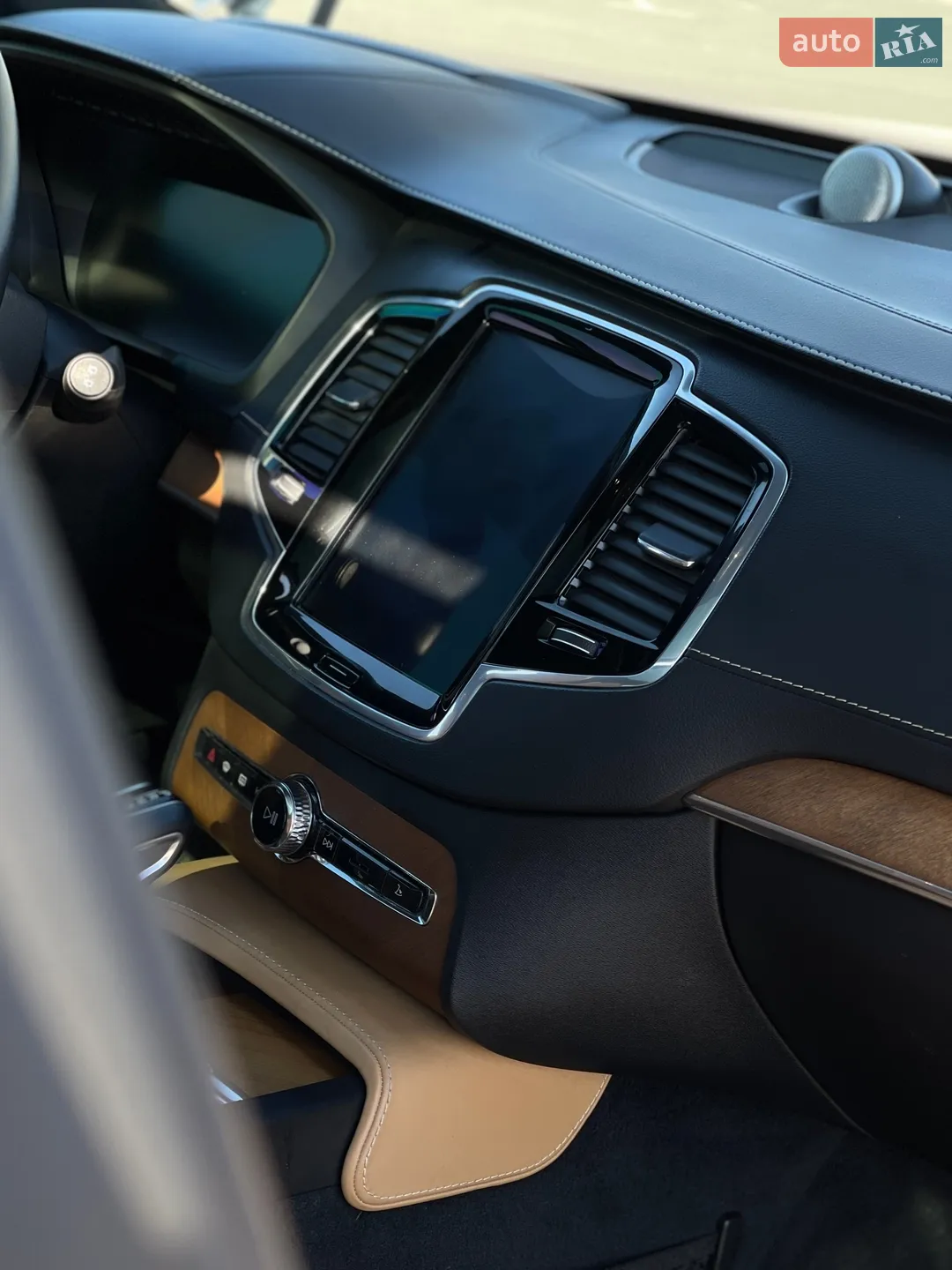 2019 Volvo XC90 - мініатюра 64
