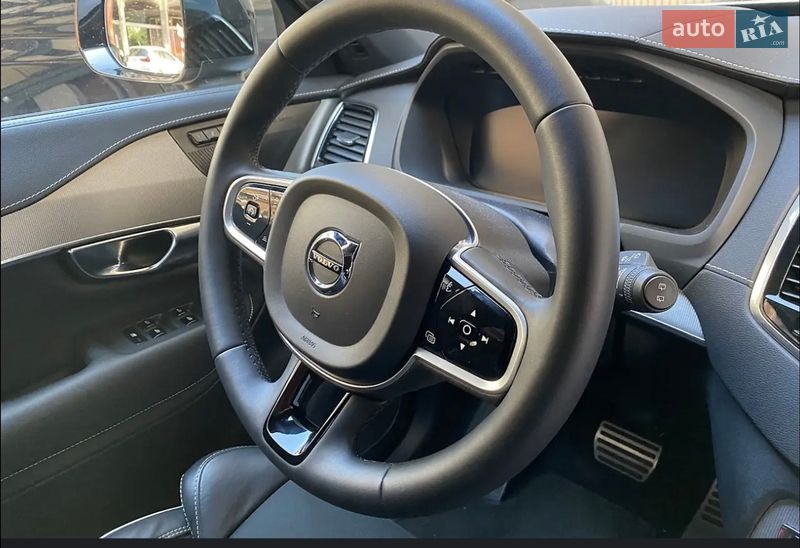 Позашляховик / Кросовер Volvo XC90 2021 в Києві