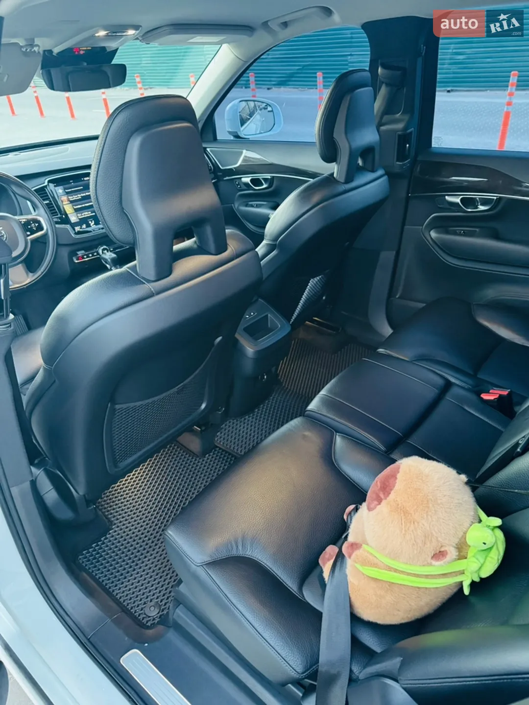 2017 Volvo XC90 - мініатюра 13