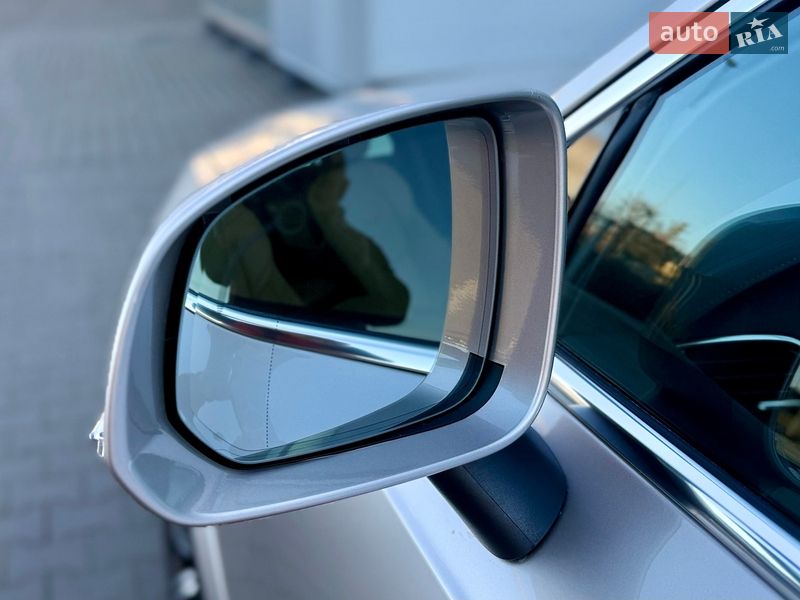 Внедорожник / Кроссовер Volvo XC90 2023 в Харькове