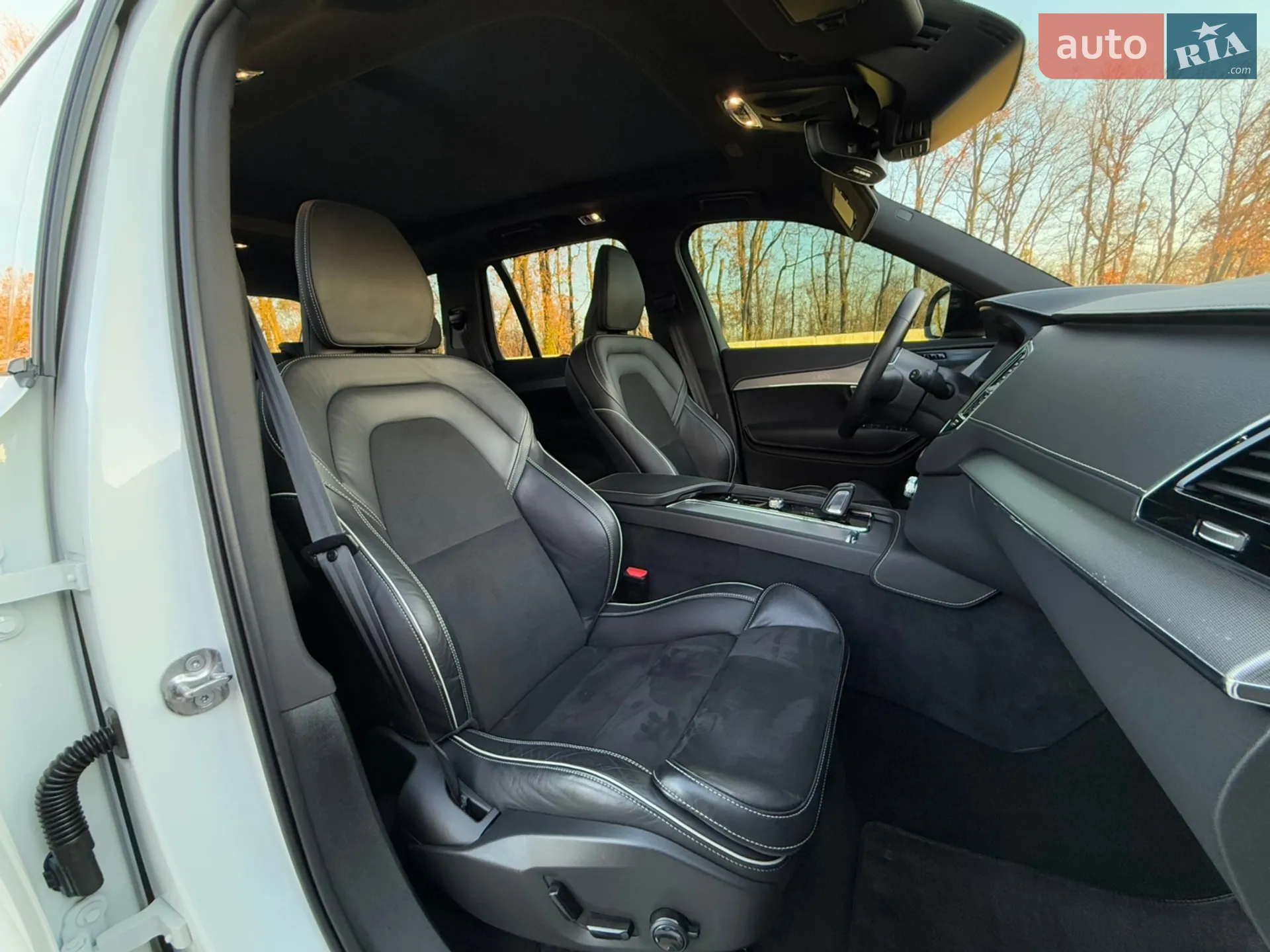 2022 Volvo XC90 - мініатюра 17