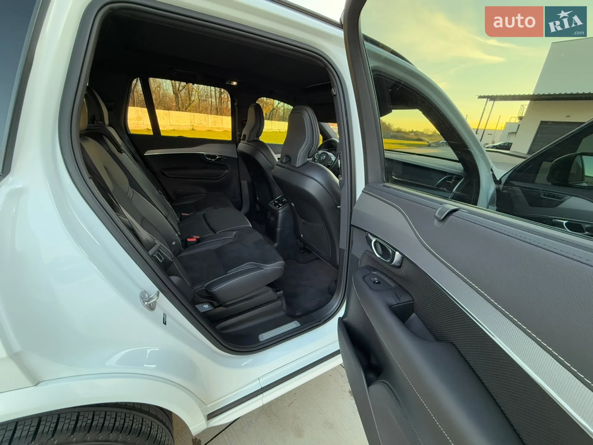 2022 Volvo XC90 - мініатюра 27