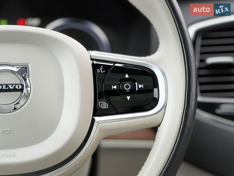 Позашляховик / Кросовер Volvo XC90 2019 в Львові