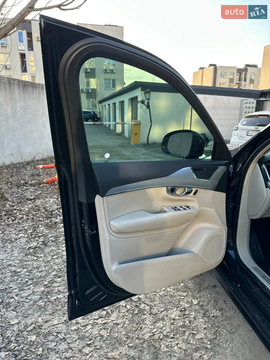 2015 Volvo XC90 - мініатюра 10