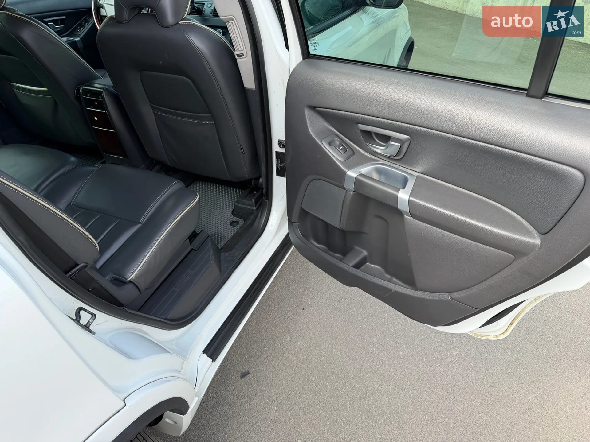 2013 Volvo XC90 - мініатюра 21