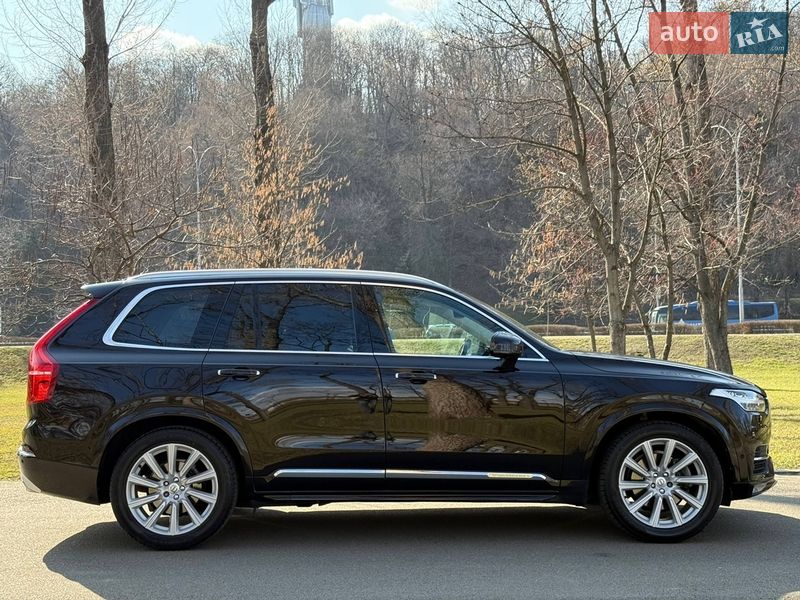 Внедорожник / Кроссовер Volvo XC90 2015 в Шостке