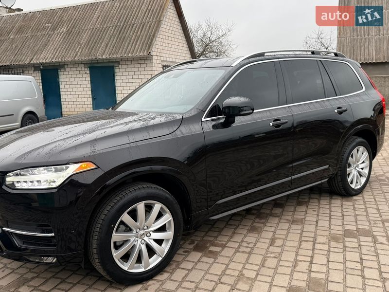 Позашляховик / Кросовер Volvo XC90 2017 в Вараші