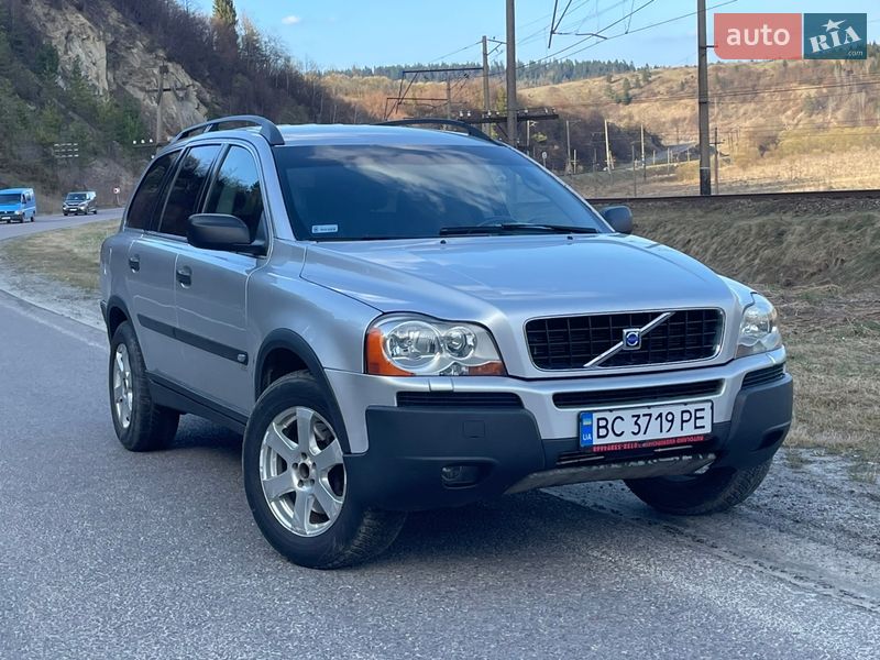 Volvo XC90 2004