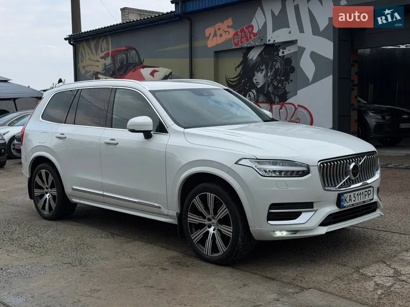 Volvo XC90