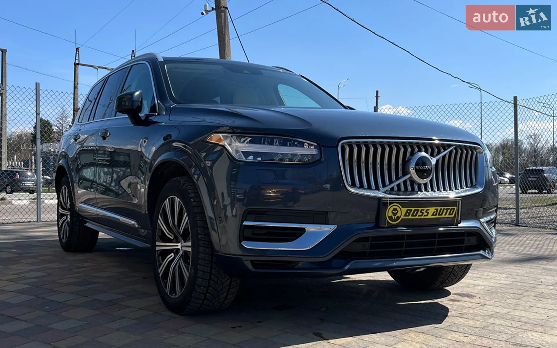 2020 Volvo XC90 - фото 1