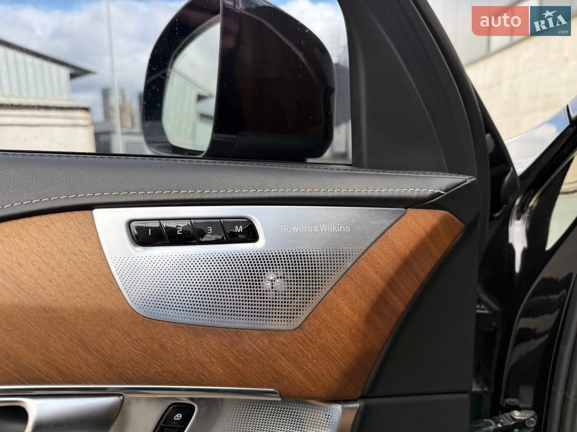 2017 Volvo XC90 - мініатюра 9