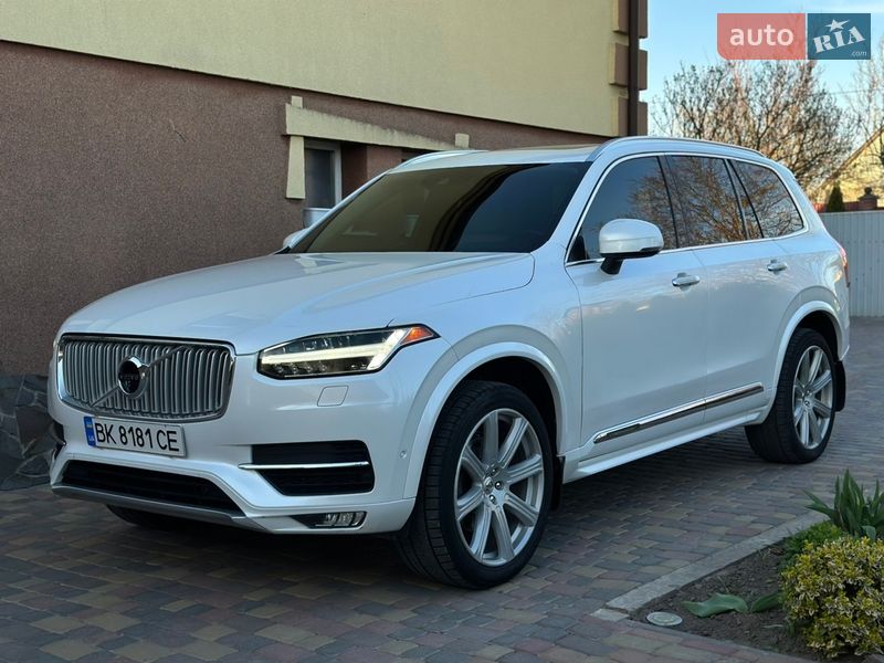 Volvo XC90 2016
