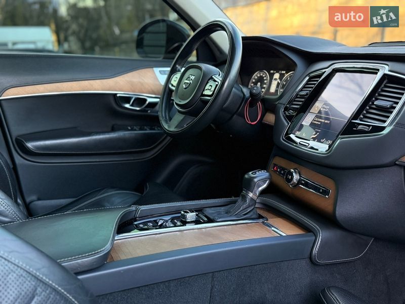 Позашляховик / Кросовер Volvo XC90 2016 в Одесі фото 39 Позашляховик / Кросовер Volvo XC90 2016 в Одесі