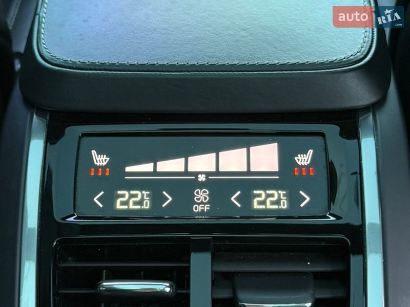 Позашляховик / Кросовер Volvo XC90 2016 в Одесі фото 44 Позашляховик / Кросовер Volvo XC90 2016 в Одесі