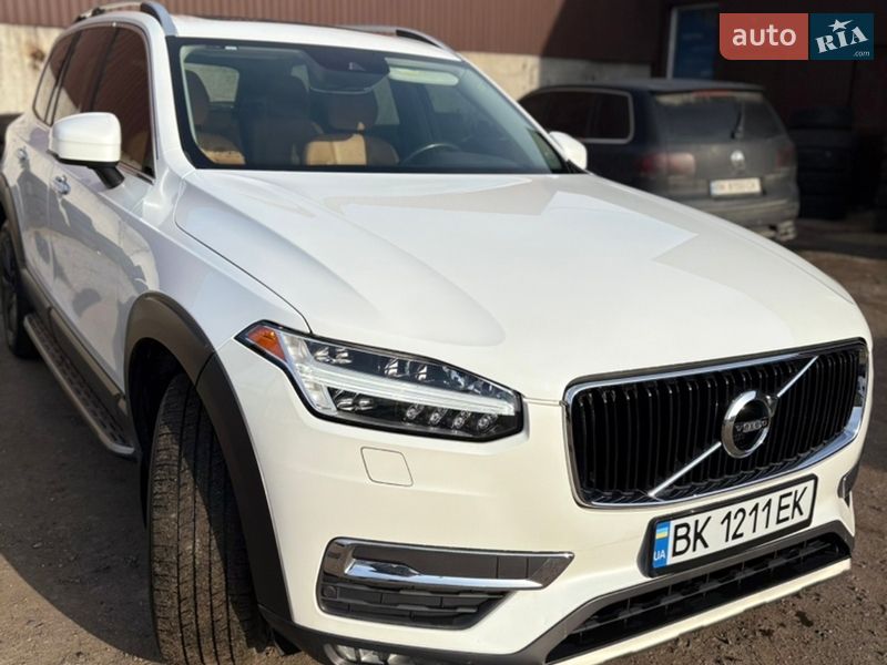 Позашляховик / Кросовер Volvo XC90 2015 в Рівному