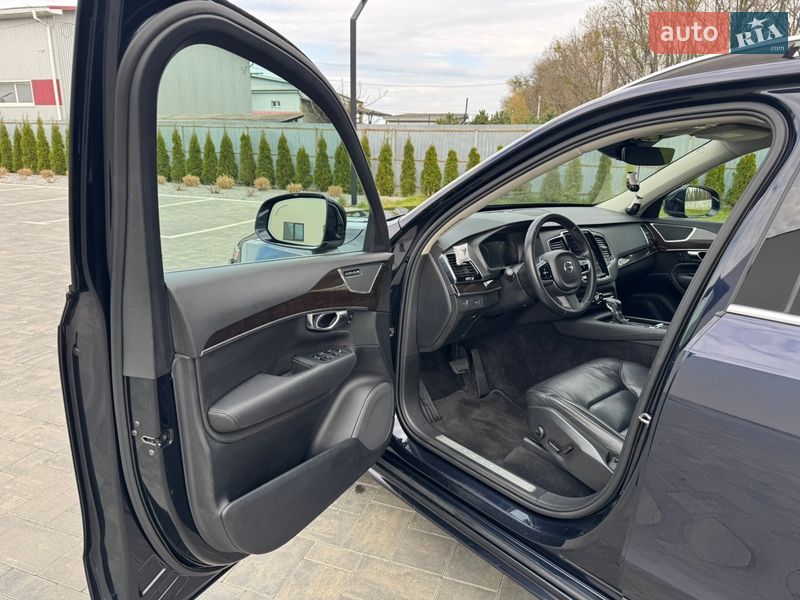 Позашляховик / Кросовер Volvo XC90 2016 в Луцьку