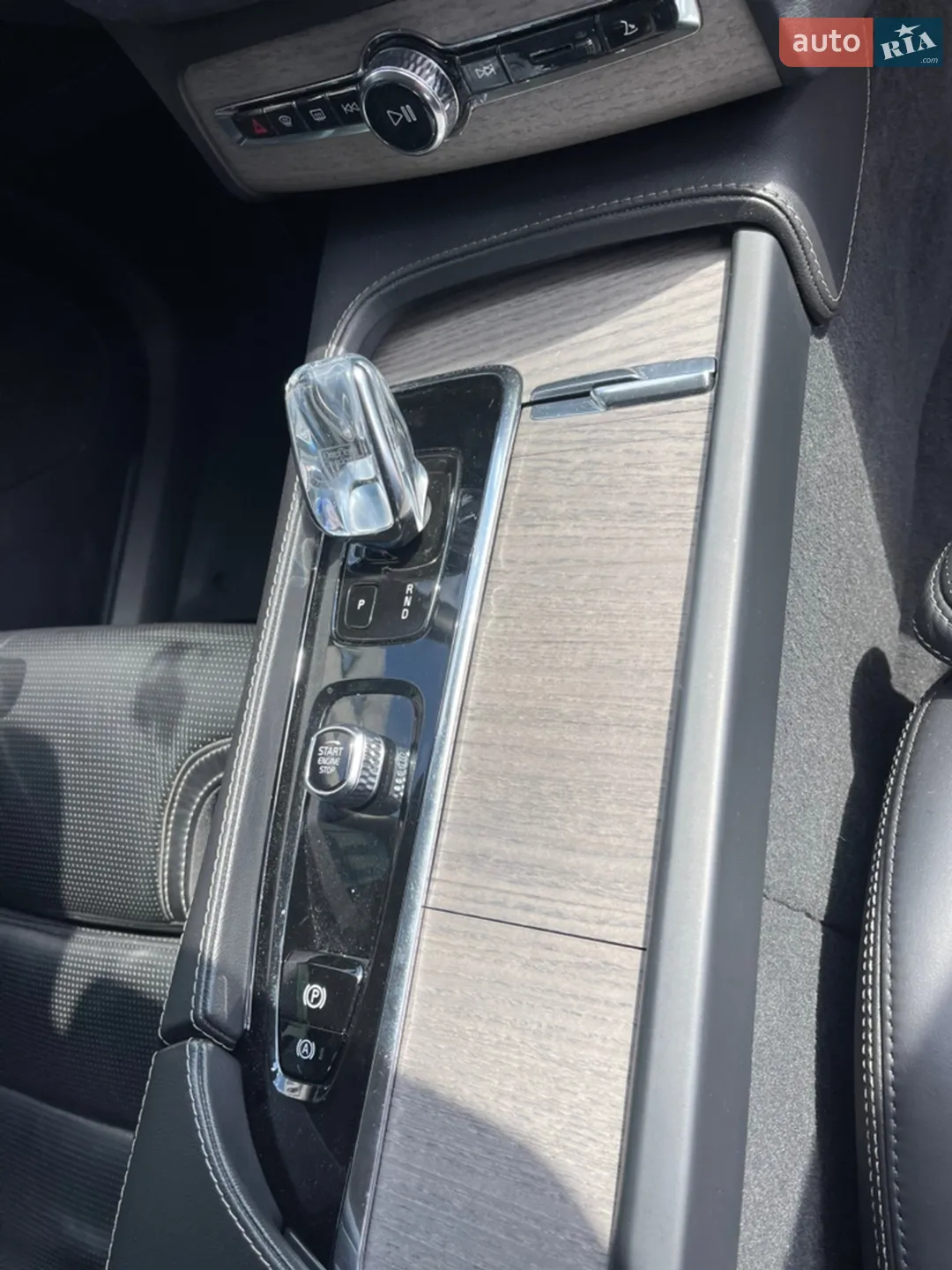 2021 Volvo XC90 - мініатюра 19