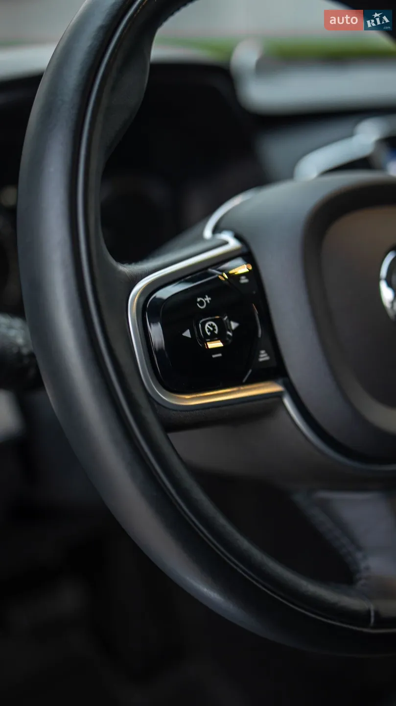 2020 Volvo XC90 - мініатюра 21