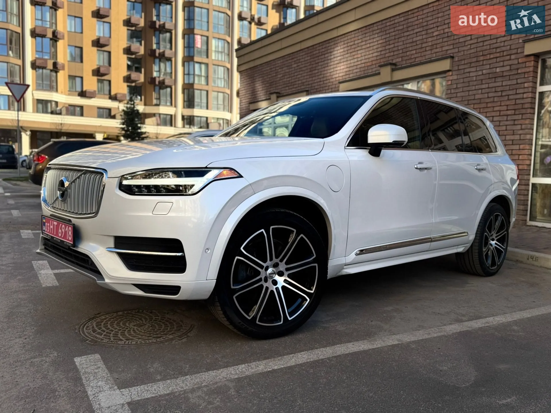 2016 Volvo XC90 - мініатюра 6