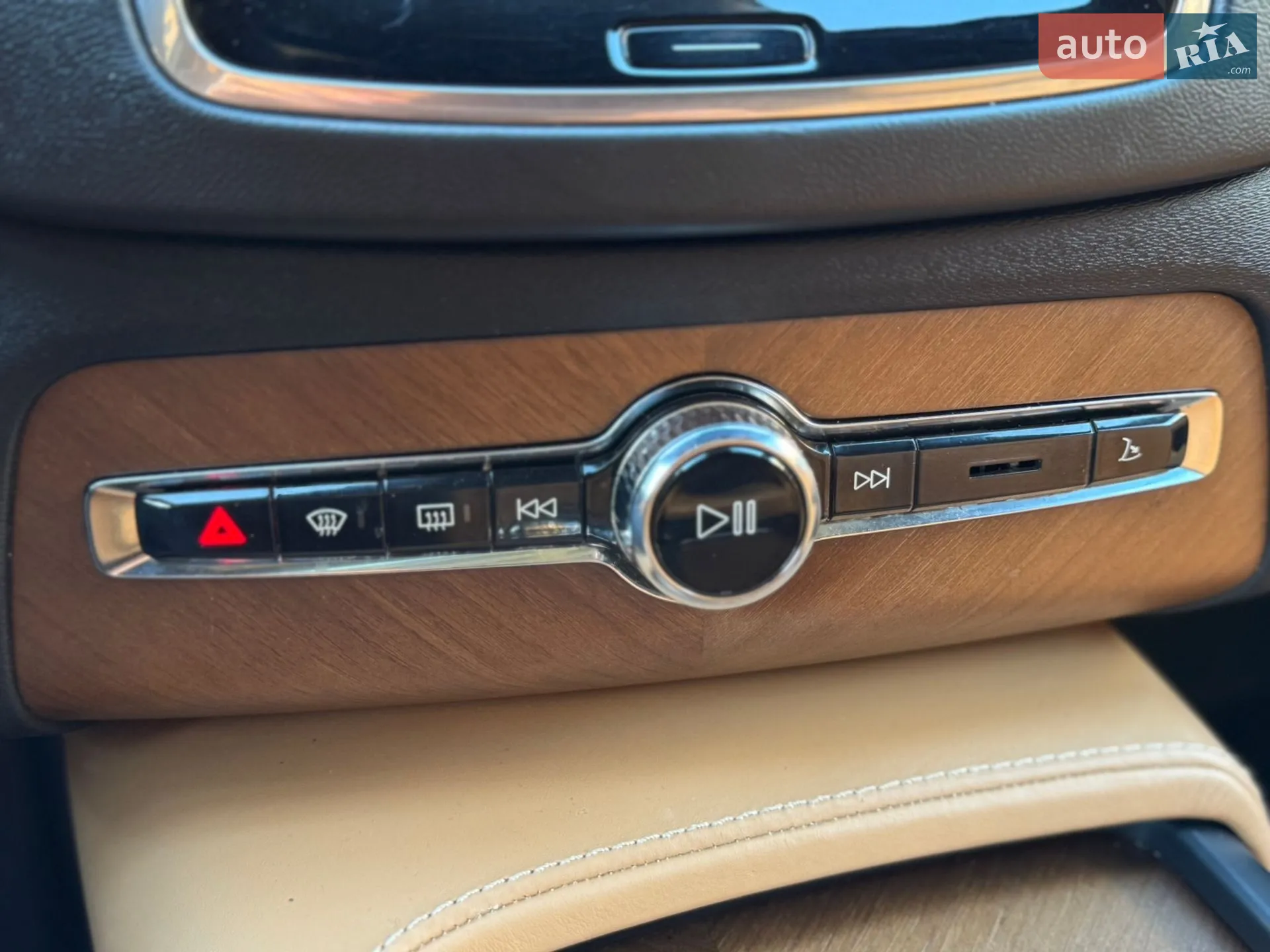 2016 Volvo XC90 - мініатюра 30