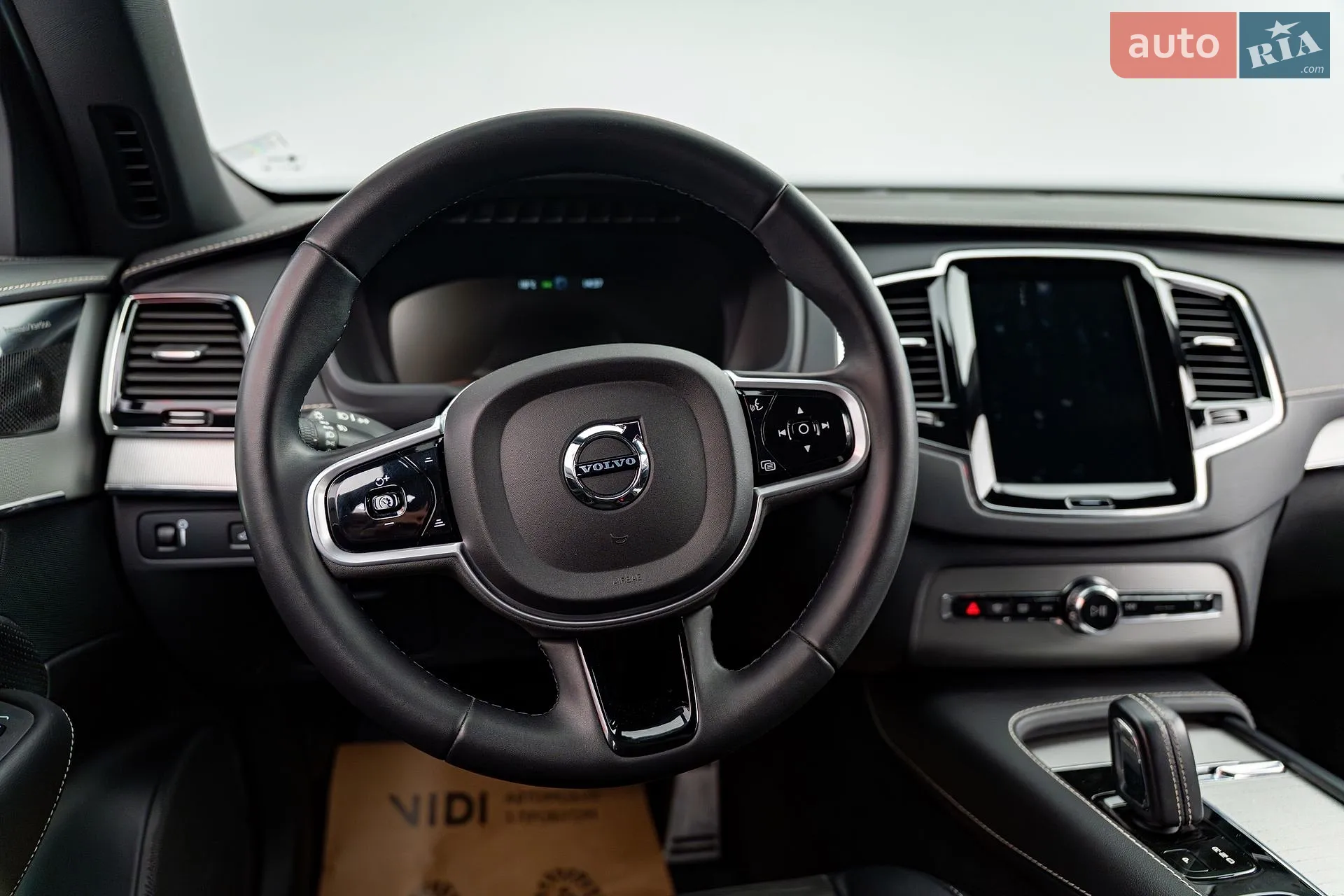 2021 Volvo XC90 - мініатюра 13