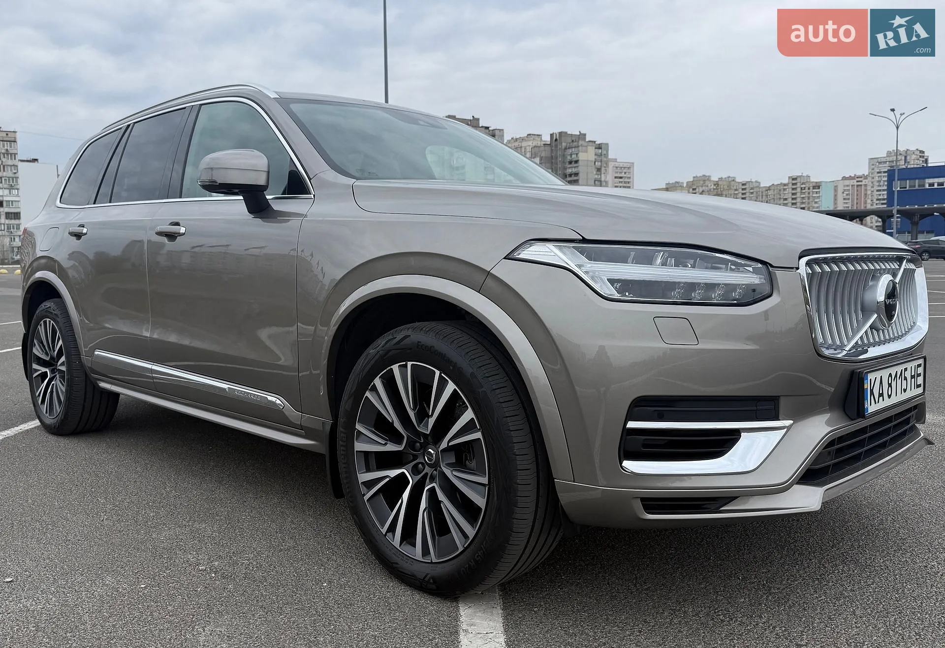 2022 Volvo XC90 - фото 1