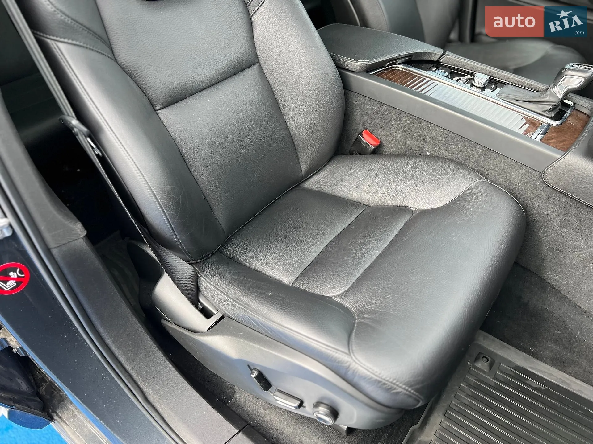 2017 Volvo XC90 - мініатюра 26