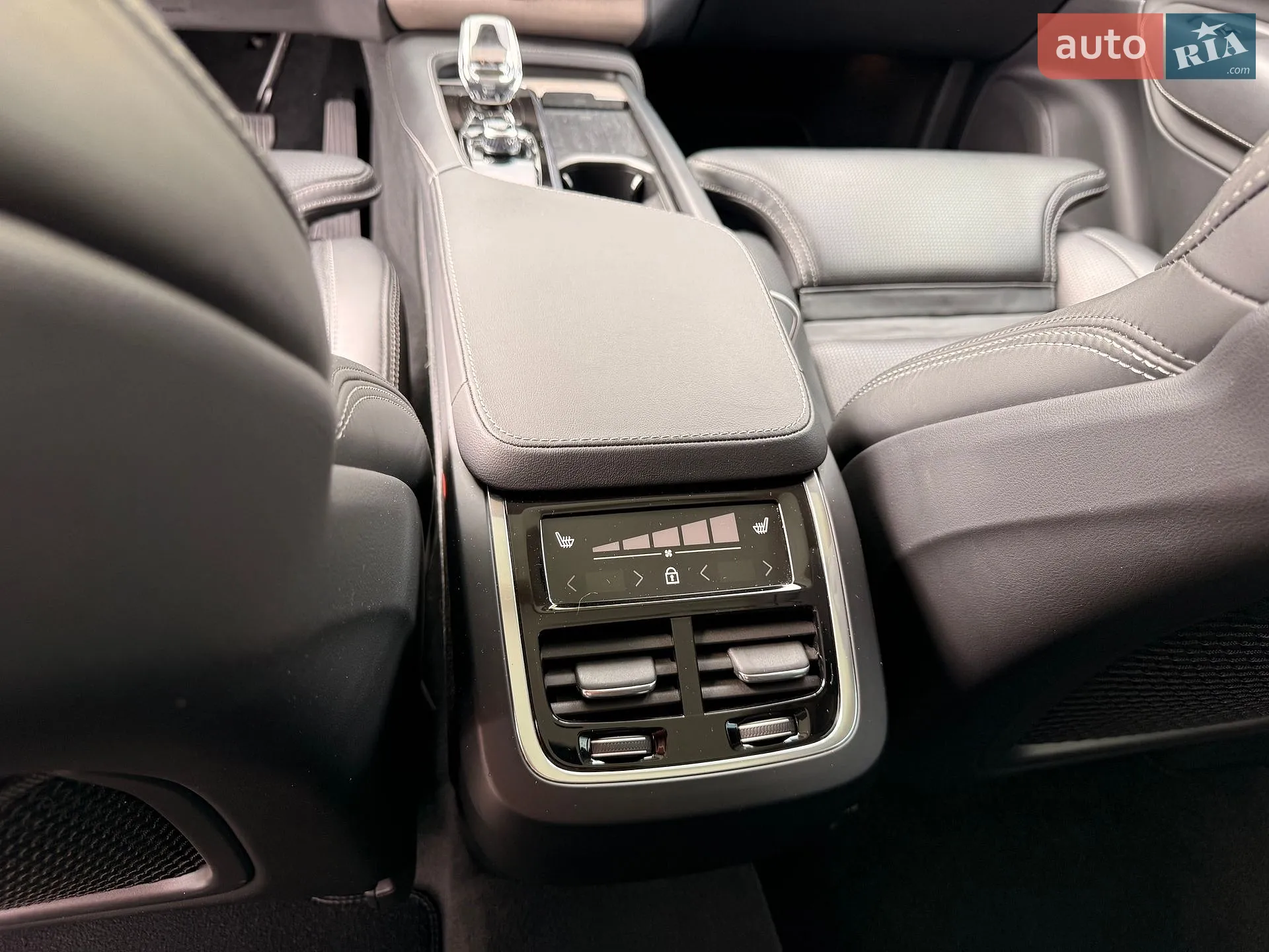 2022 Volvo XC90 - мініатюра 21