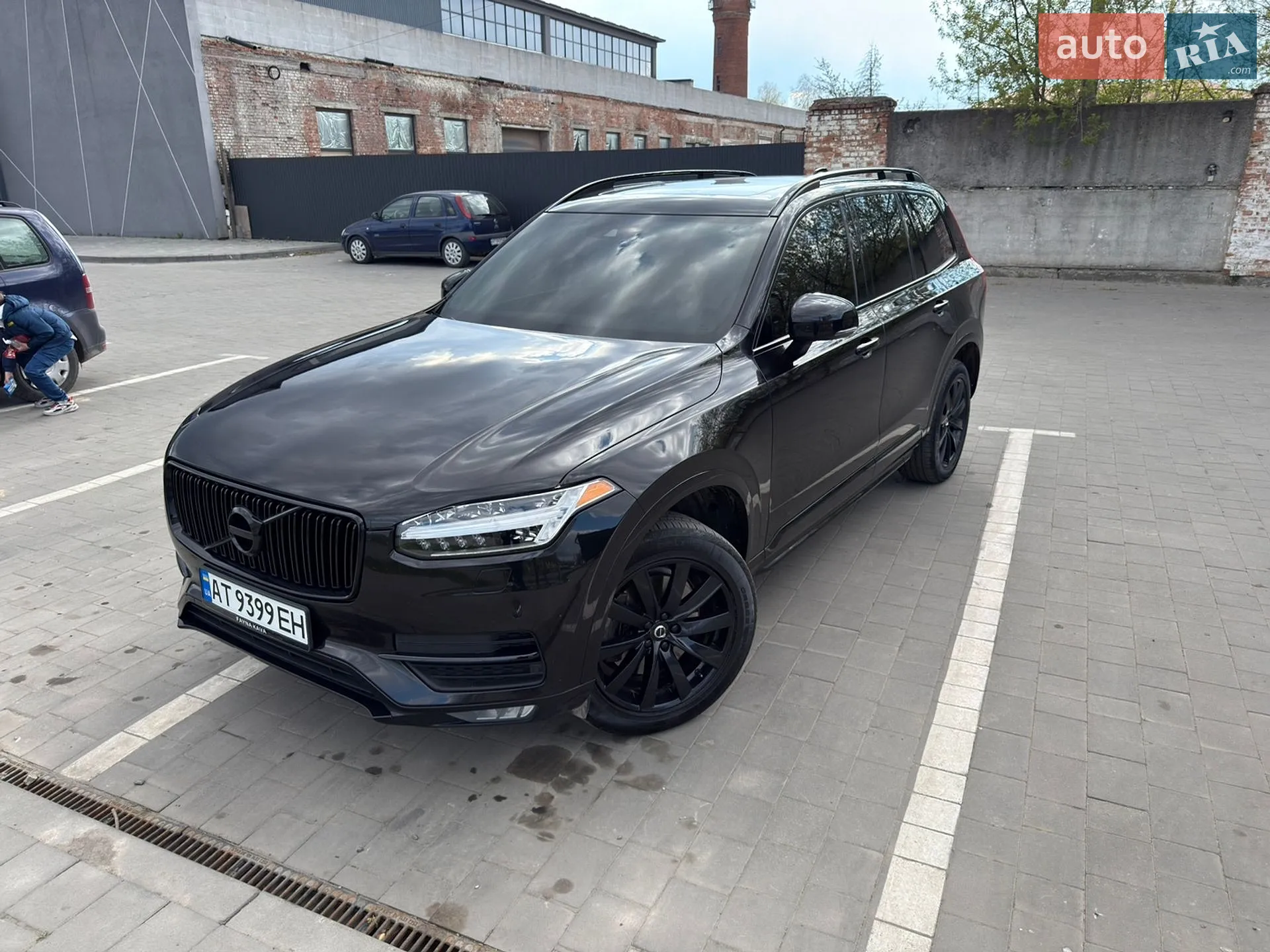 2015 Volvo XC90 - мініатюра 2