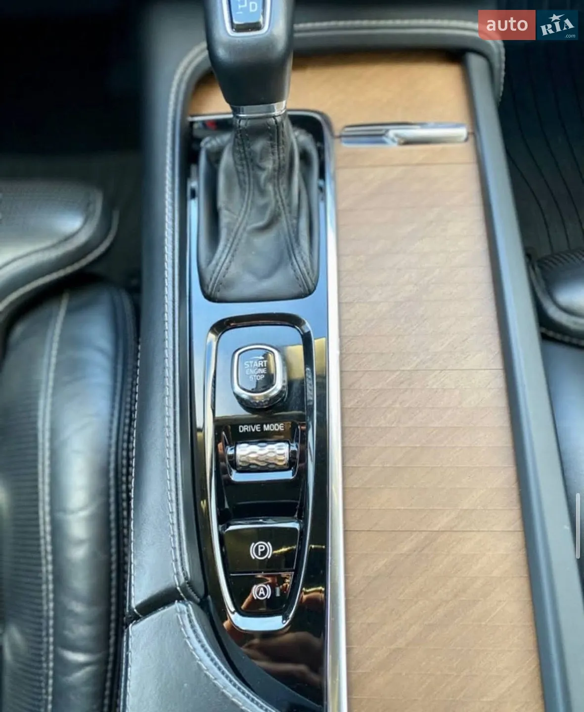2017 Volvo XC90 - мініатюра 11