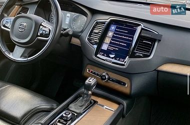 Внедорожник / Кроссовер Volvo XC90 2017 в Киеве
